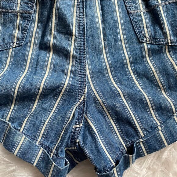 American Eagle Striped Shorts Women s Size 8 - Picture 6 of 6
